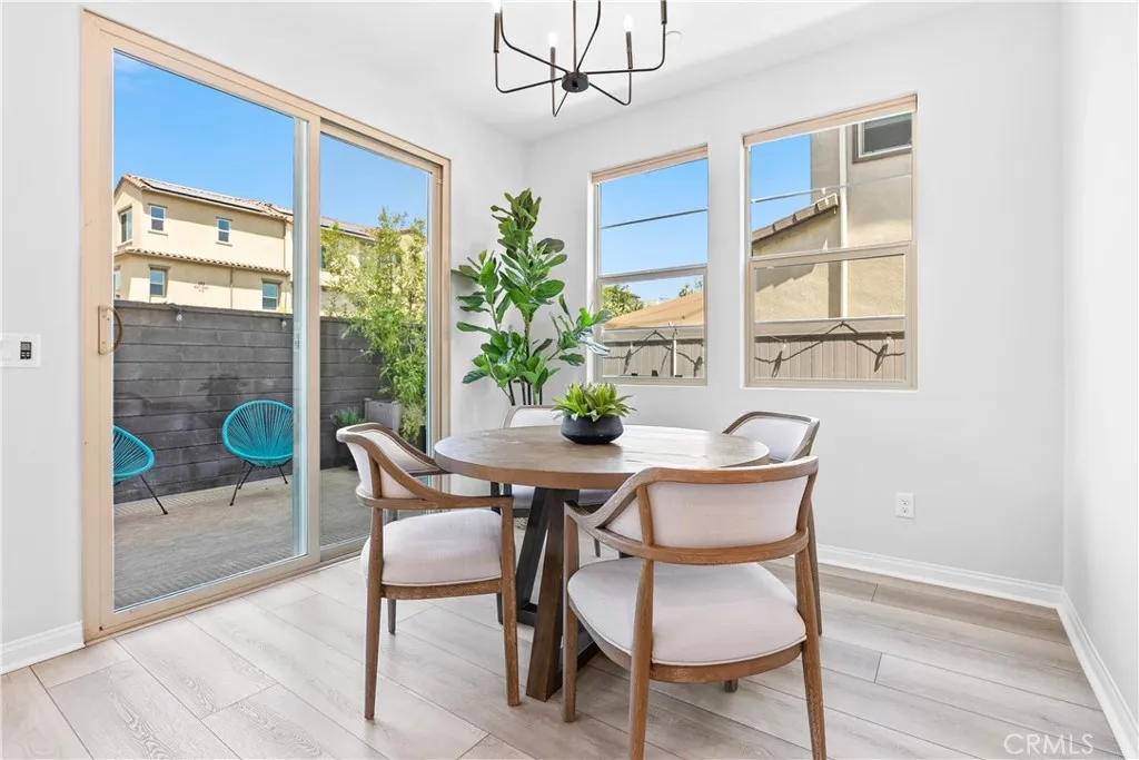 171 Moonflower, Rancho Mission Viejo, California 92694 home-pic-6