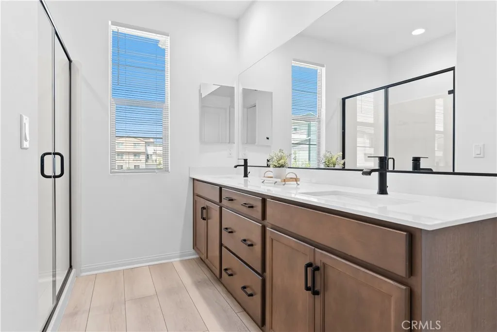 171 Moonflower, Rancho Mission Viejo, California 92694 home-pic-16