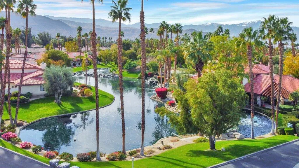 512 Flower Hill Lane, Palm Desert, California 92260 home-pic-35