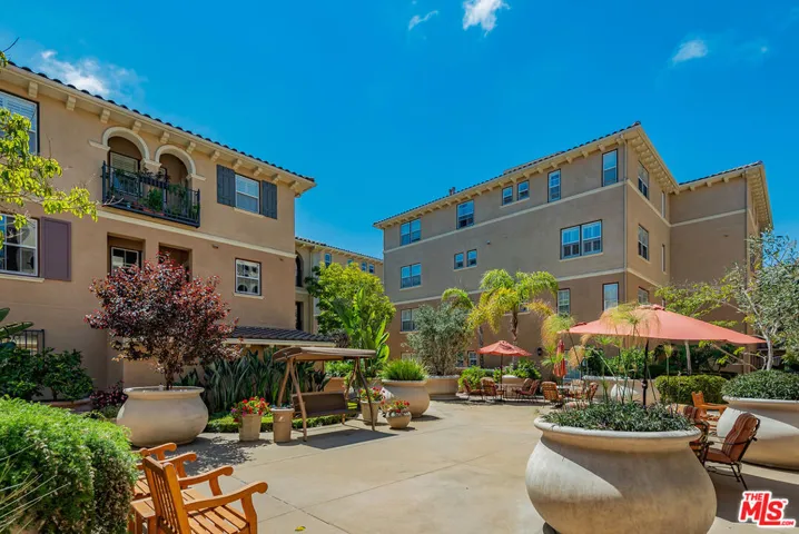 13080 Pacific 207, Playa Vista, California 90094