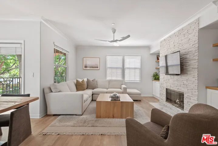 13080 Pacific 207, Playa Vista, California 90094