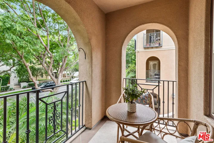 13080 Pacific 207, Playa Vista, California 90094