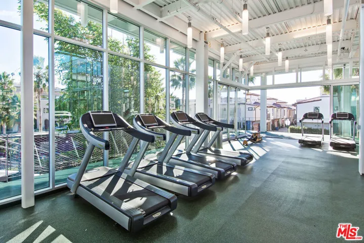 13080 Pacific 207, Playa Vista, California 90094