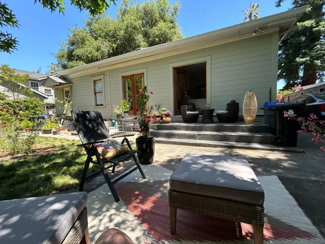 372 Bush Street B, Mountain View, California 94041