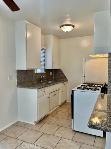 Unit 3 - Kitchen