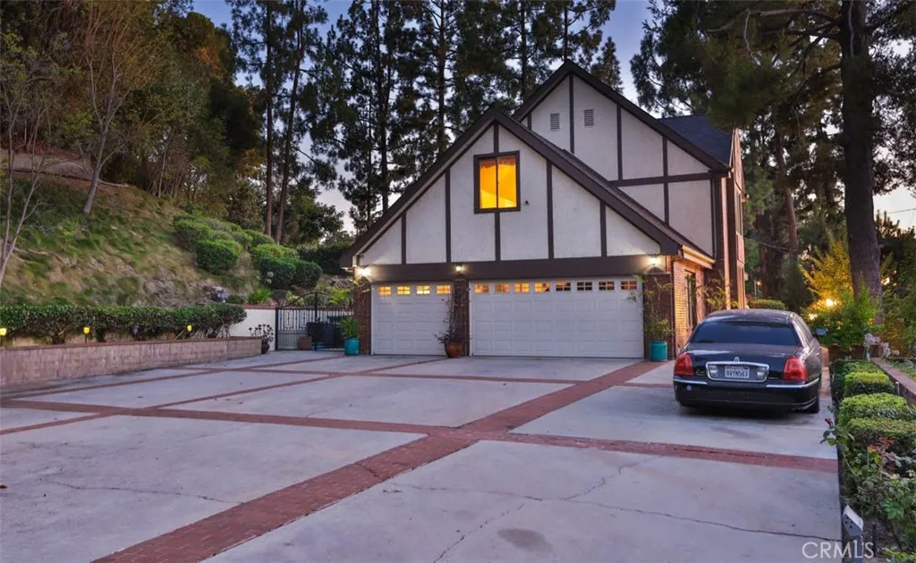 20410 E Holt Avenue, Covina, California 91724 home-pic-53