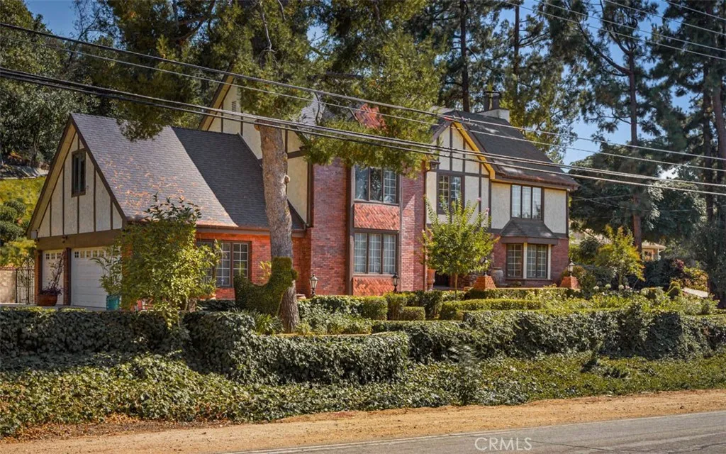 20410 E Holt Avenue, Covina, California 91724 home-pic-3