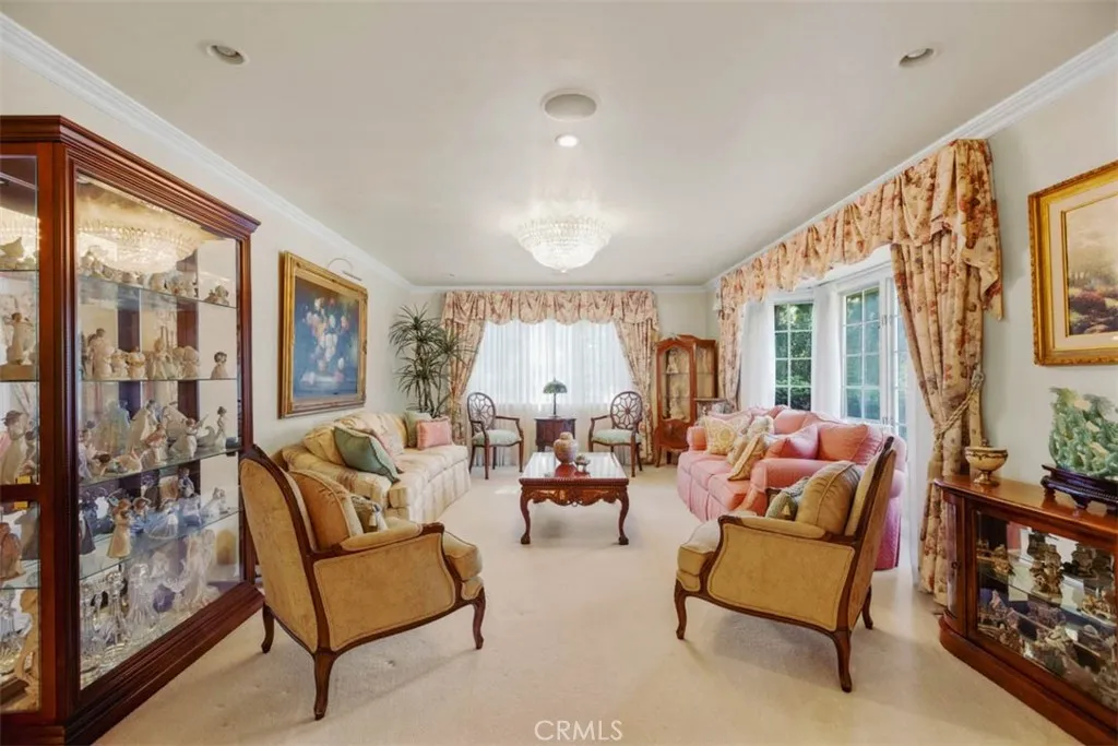20410 E Holt Avenue, Covina, California 91724 home-pic-12