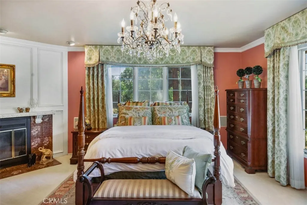 20410 E Holt Avenue, Covina, California 91724 home-pic-28