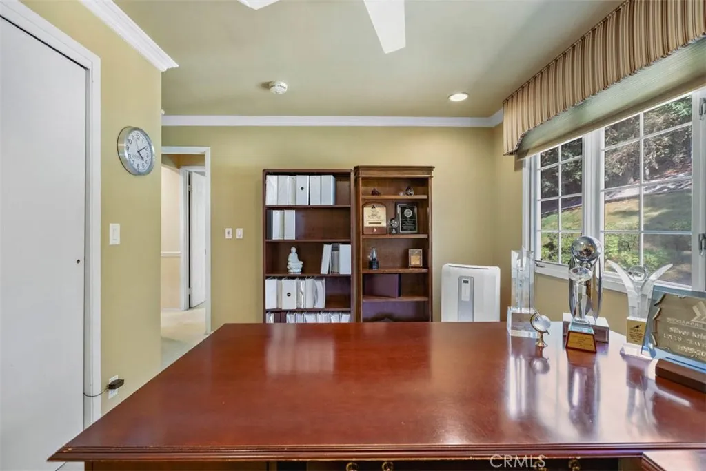 20410 E Holt Avenue, Covina, California 91724 home-pic-37