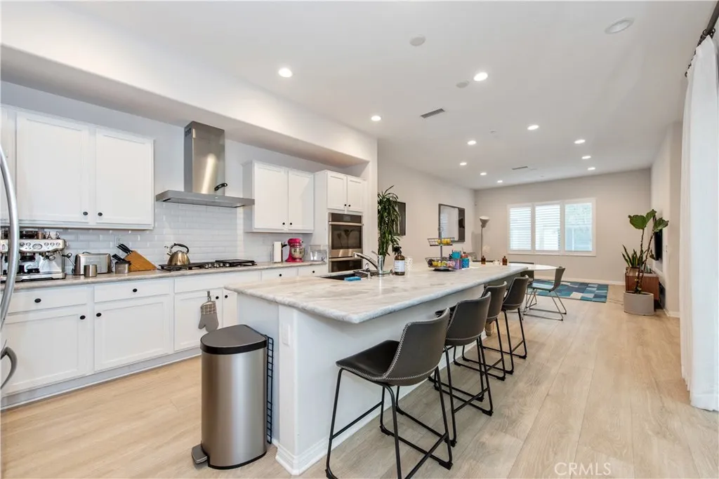 153 Spectacle, Irvine, California 92618 home-pic-5