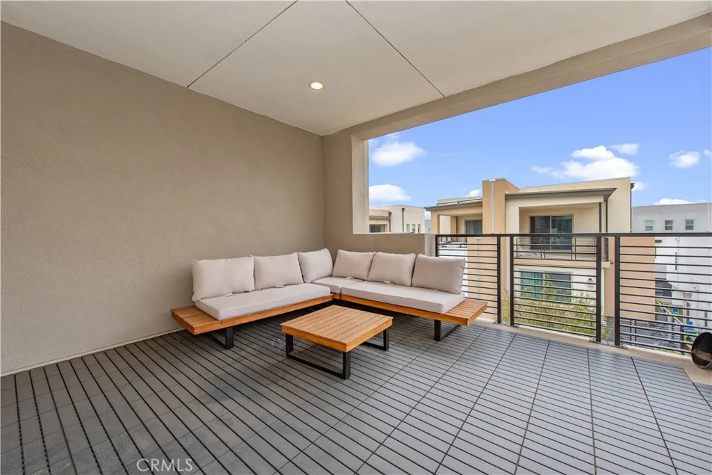 153 Spectacle, Irvine, California 92618 home-pic-18