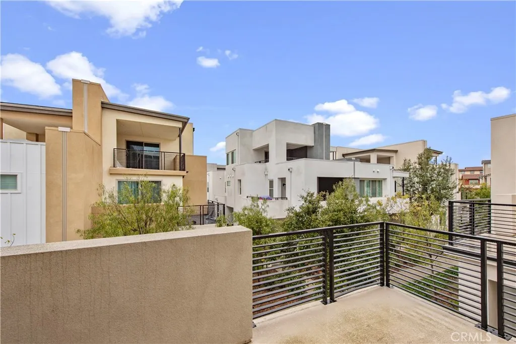153 Spectacle, Irvine, California 92618 home-pic-20