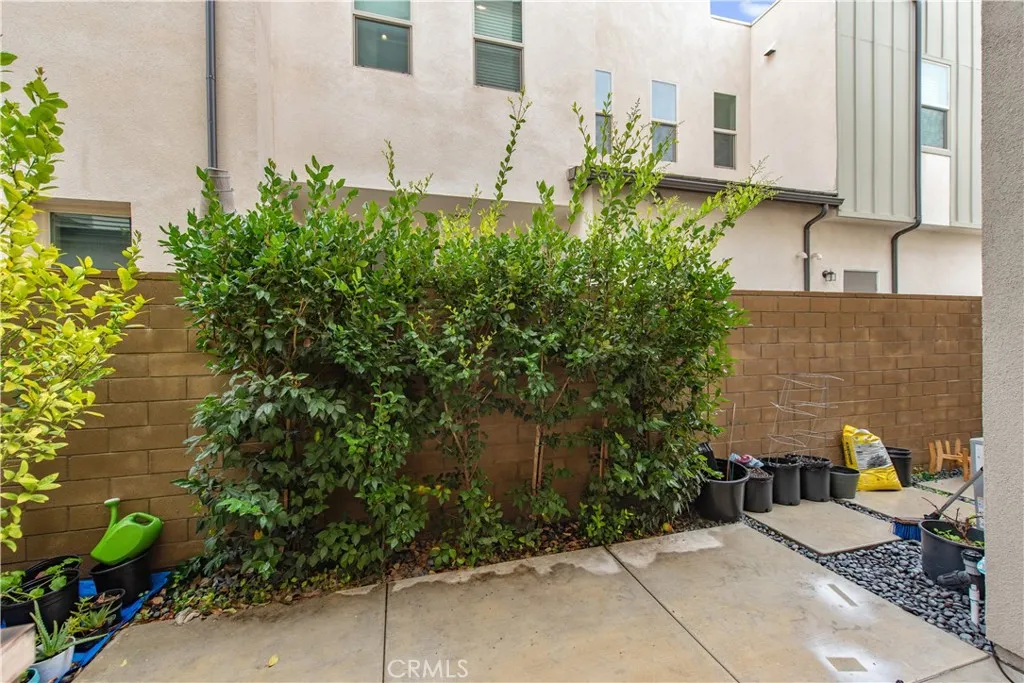 153 Spectacle, Irvine, California 92618 home-pic-22