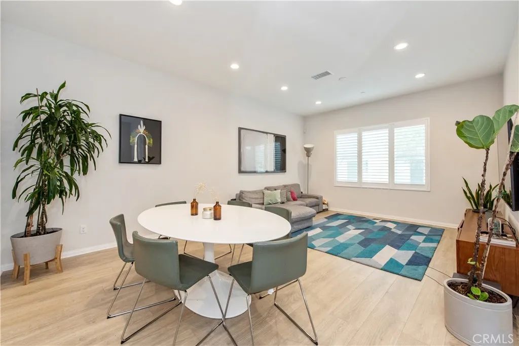 153 Spectacle, Irvine, California 92618 home-pic-2