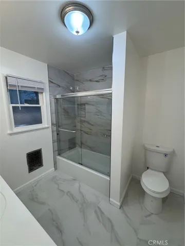 23247 Leonora Drive, Woodland Hills, California 91367