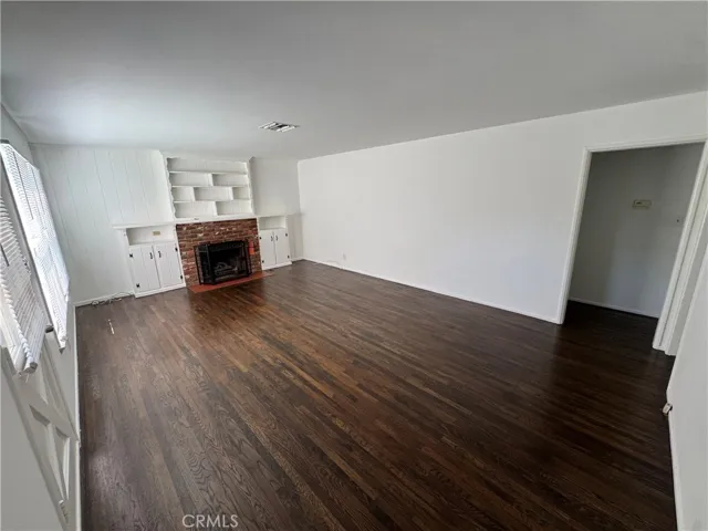 23247 Leonora Drive, Woodland Hills, California 91367