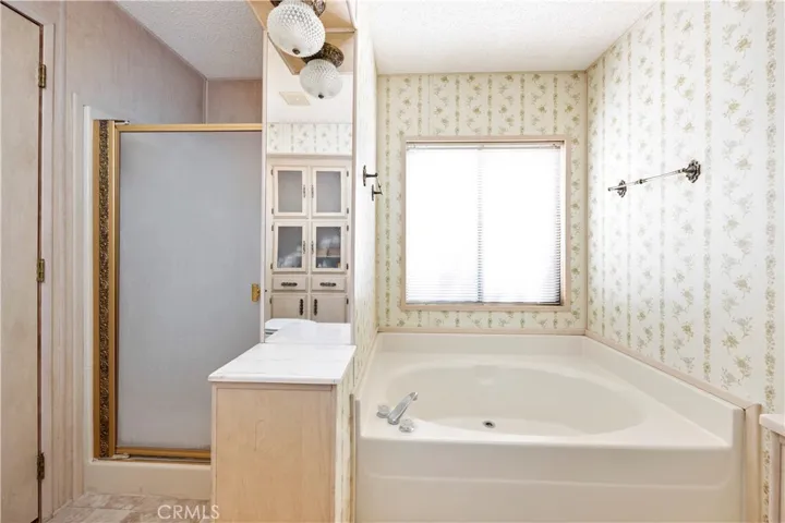 44605 Olive Avenue, Hemet, California 92544