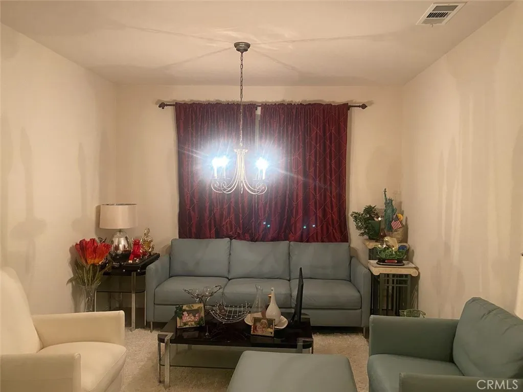 17330 Magnolia Way, Gardena, California 90248 home-pic-3