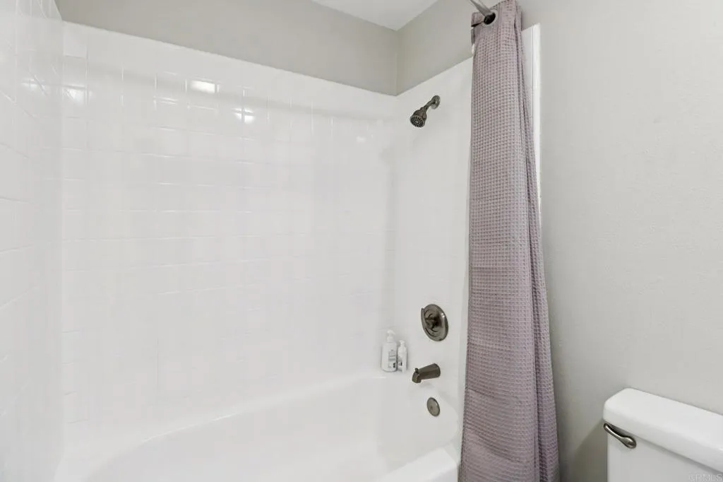 2348 La Costa Ave 202, Carlsbad, California 92009 home-pic-18