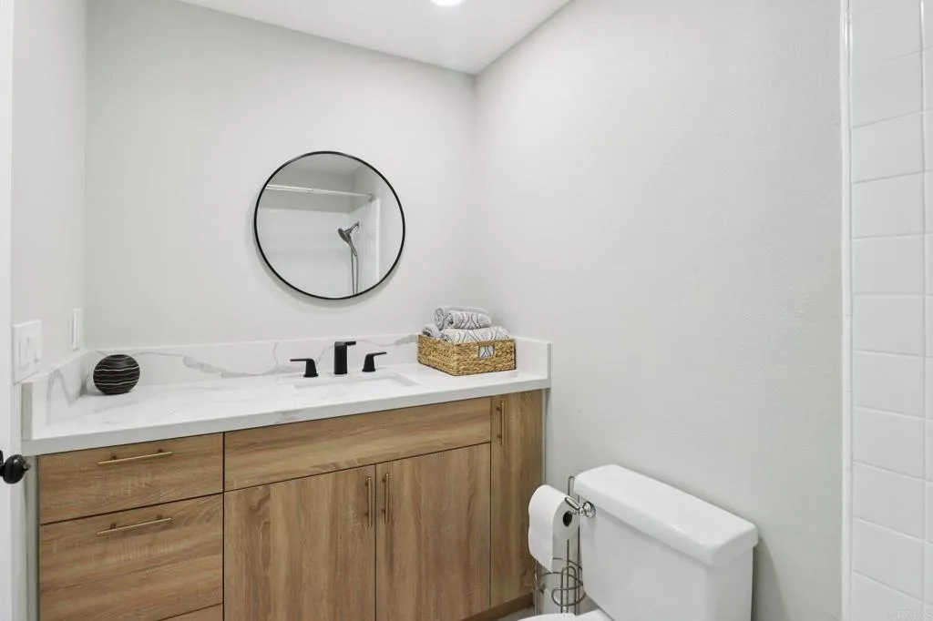 2348 La Costa Ave 202, Carlsbad, California 92009 home-pic-24