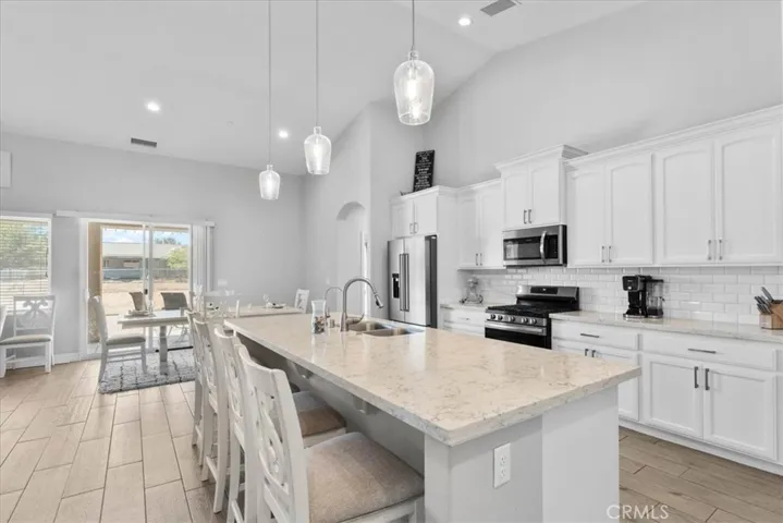 15345 Farmington Street, Hesperia, California 92345