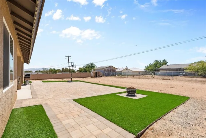 15345 Farmington Street, Hesperia, California 92345