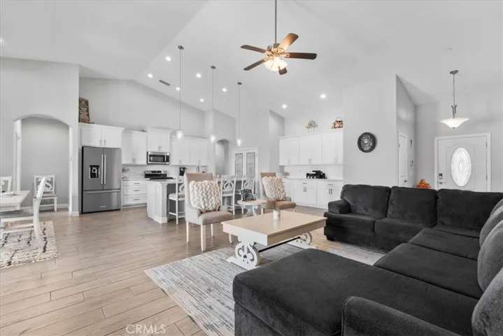 15345 Farmington Street, Hesperia, California 92345