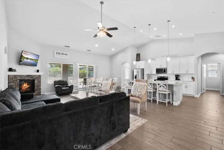 15345 Farmington Street, Hesperia, California 92345