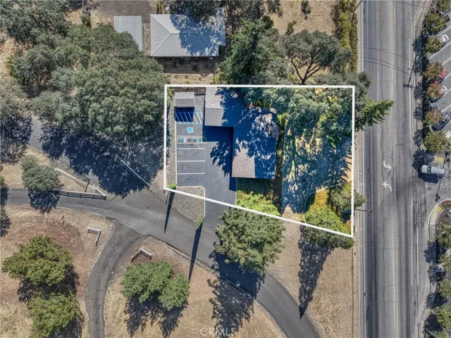 1002 11th Street, Lakeport, California 95453