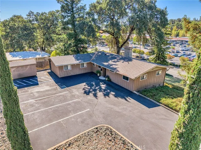 1002 11th Street, Lakeport, California 95453