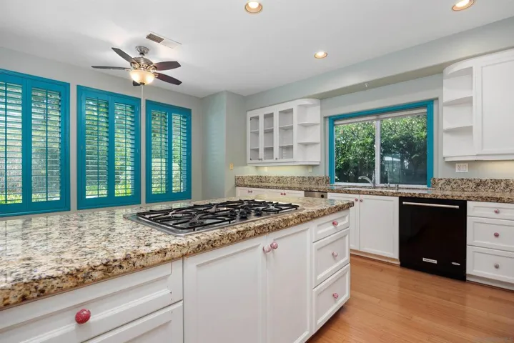 12722 Sandy Crest Ct, San Diego, California 92130