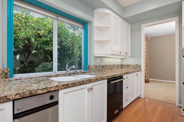 12722 Sandy Crest Ct, San Diego, California 92130