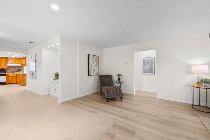 3560 Donna Dr, Carlsbad, California 92008