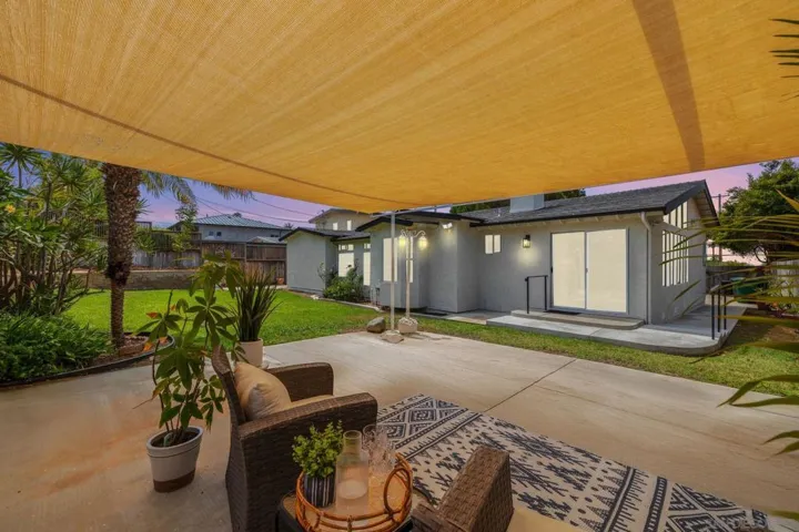 3560 Donna Dr, Carlsbad, California 92008