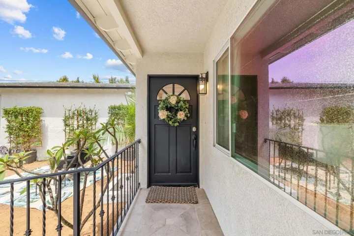 3560 Donna Dr, Carlsbad, California 92008