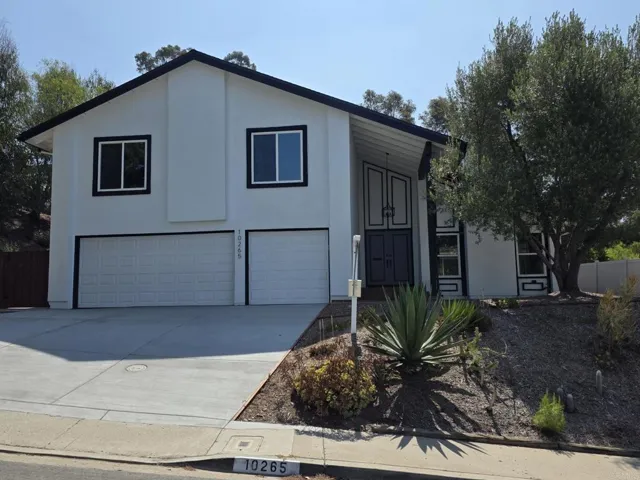 10265 Aviary Drive, San Diego, California 92131
