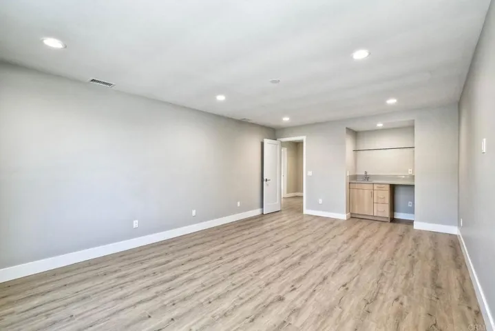 10265 Aviary Drive, San Diego, California 92131