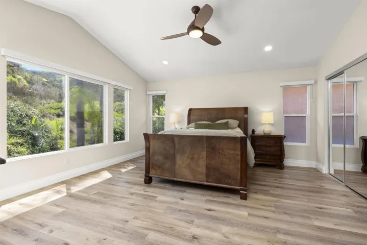 13737 Sorbonne Ct, San Diego, California 92128