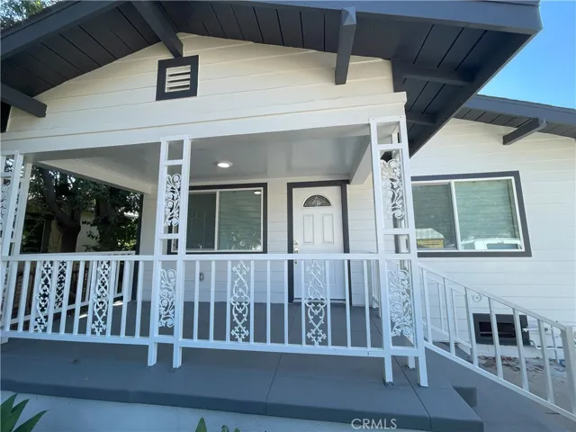 627 Fischer Street, Glendale, California 91205