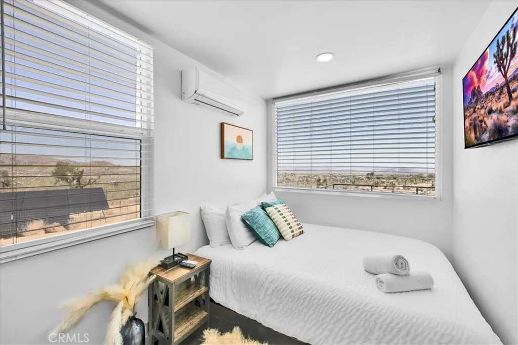 6816 Saddleback Road, Joshua Tree, California 92252 home-pic-20