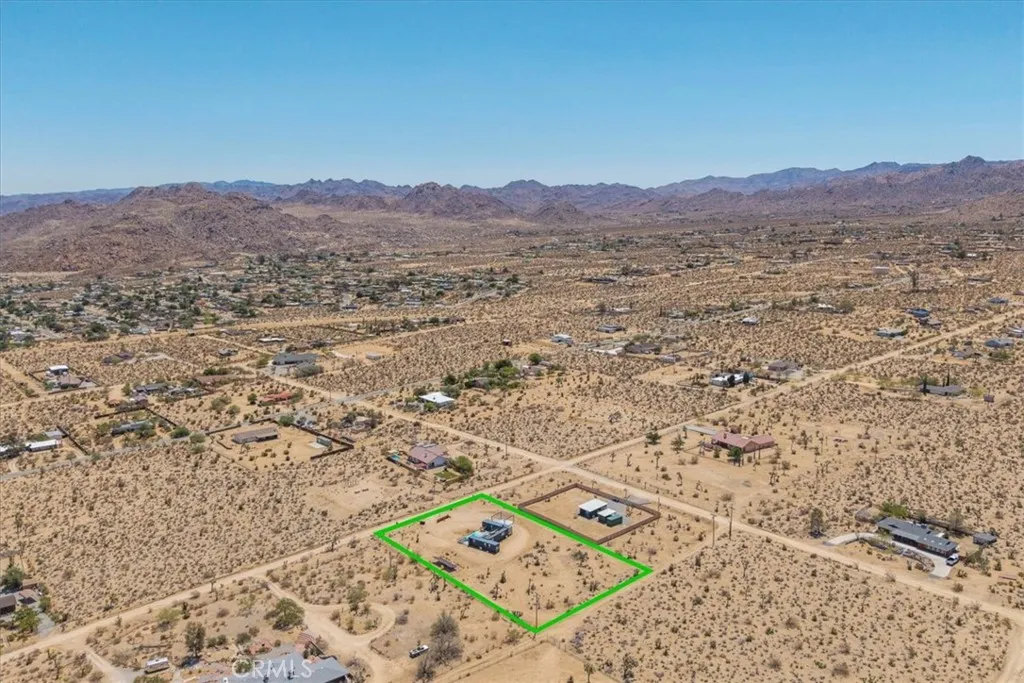 6816 Saddleback Road, Joshua Tree, California 92252 home-pic-67