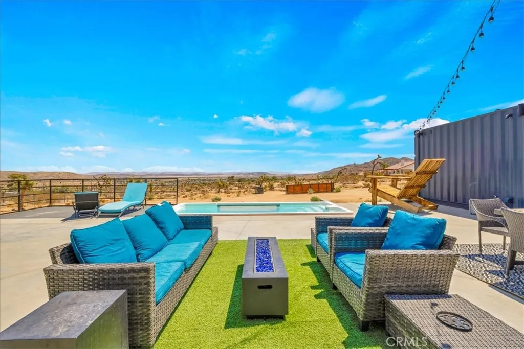 6816 Saddleback Road, Joshua Tree, California 92252 home-pic-3