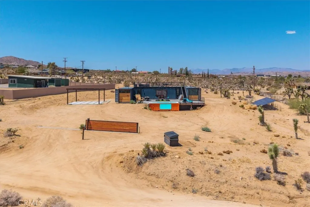 6816 Saddleback Road, Joshua Tree, California 92252 home-pic-42