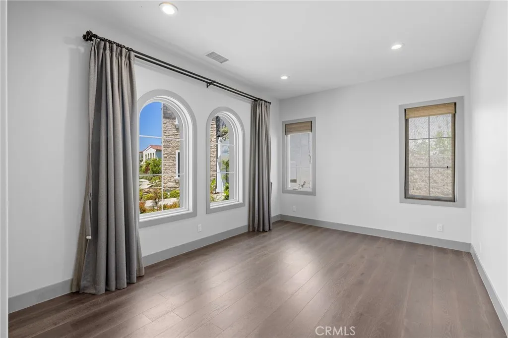 53 Thrasher, Irvine, California 92618 home-pic-1