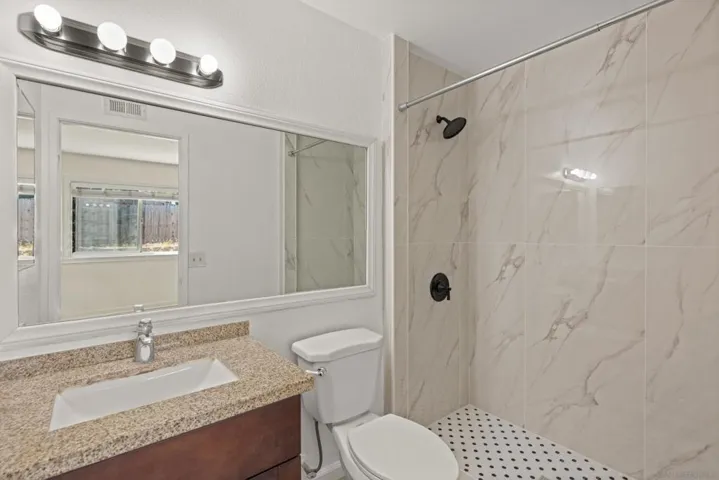 11336 Camarosa Cir, San Diego, California 92126