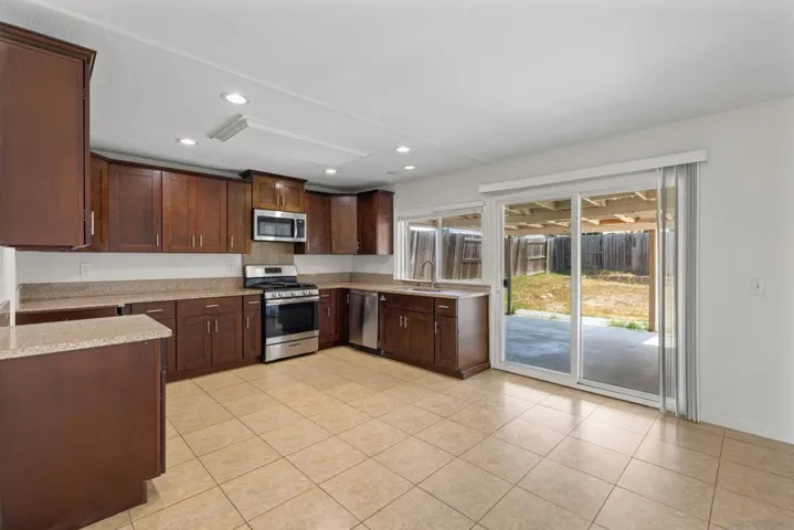 11336 Camarosa Cir, San Diego, California 92126