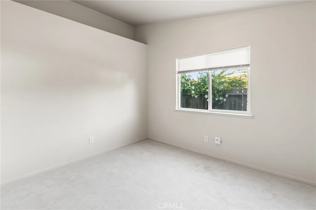 2052 W Solis Street, Merced, California 95348 home-pic-6