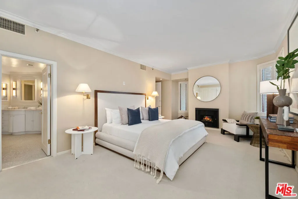 10550 Wilshire Boulevard 305, Los Angeles, California 90024 home-pic-23