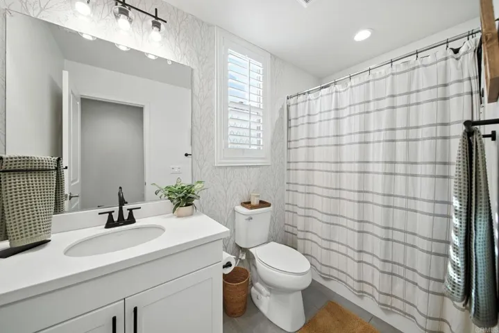 232 Reserve Court, San Marcos, California 92078